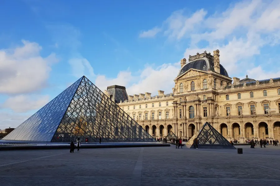 The Complete Paris Travel Guide for 2025